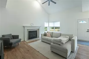 12149 Brookway Dr, Cincinnati, OH 45240 - Photo 16