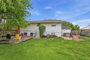 420 Falcon Dr, New Carlisle, OH 45344 - Photo 38