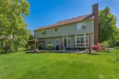 10075 Pebblestone Drive, Washington Twp, OH 45458 - Photo 4