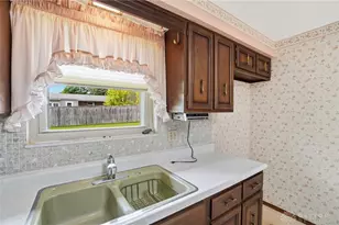 742 Greenview Dr, Tipp City, OH 45371 - Photo 22