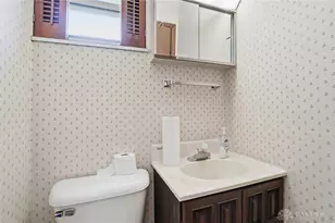 742 Greenview Dr, Tipp City, OH 45371 - Photo 24