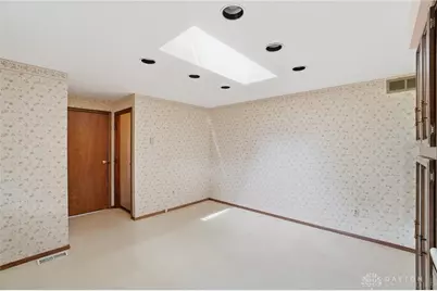 742 Greenview Drive, Tipp City, OH 45371 - Photo 18