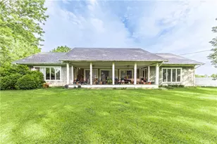1886 Hanes Rd, Beavercreek, OH 45432 - Photo 4
