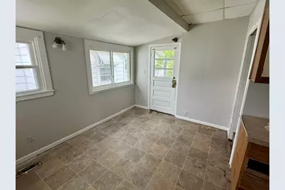 705 E Northern Avenue, Springfield, OH 45503 - Photo 6