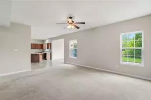 618 Chapelgate Dr, Fairborn, OH 45324 - Photo 10