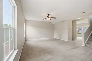 618 Chapelgate Dr, Fairborn, OH 45324 - Photo 8