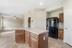 618 Chapelgate Dr, Fairborn, OH 45324 - Photo 16