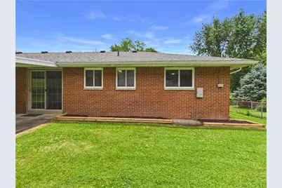 2974 Valley View Drive, Fairborn, OH 45432 - Photo 36