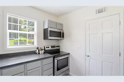 735 Olive Road, Trotwood, OH 45417 - Photo 12