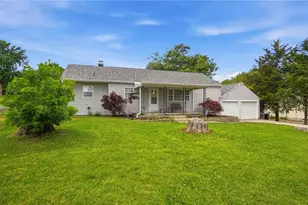 735 Olive Rd, Trotwood, OH 45417 - Photo 2