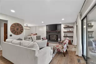 1965 Greenbriar Dr, Troy, OH 45373 - Photo 8