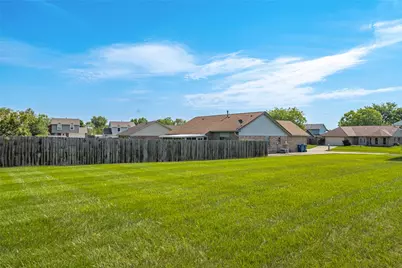 6587 Charlesgate Road, Huber Heights, OH 45424 - Photo 22