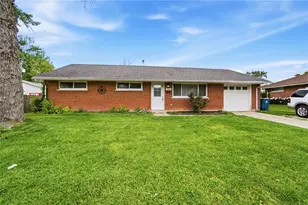 5061 Packard Dr, Huber Heights, OH 45424 - Photo 2
