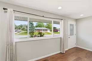 5061 Packard Dr, Huber Heights, OH 45424 - Photo 6