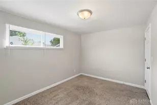 5061 Packard Dr, Huber Heights, OH 45424 - Photo 32