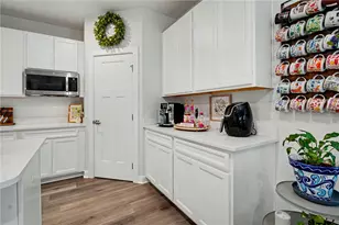 1873 Schmidt Dr, Beavercreek, OH 45434 - Photo 12