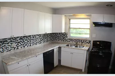 1507 Academy Place, Dayton, OH 45406 - Photo 2