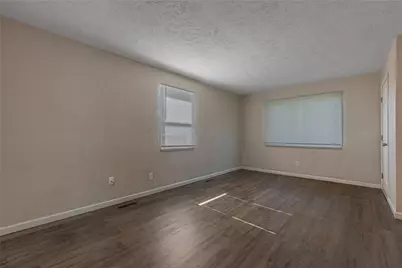 53 Bennington Drive, Dayton, OH 45405 - Photo 4
