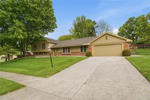 7880 John Elwood Dr, Centerville, OH 45459 - Photo 2