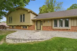 7880 John Elwood Dr, Centerville, OH 45459 - Photo 4