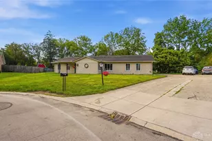 6030 Cobbleskill Ct, Centerville, OH 45459 - Photo 4