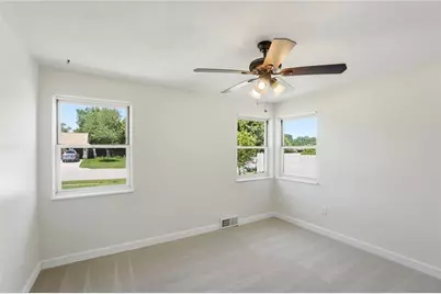 976 Kenosha Road, Kettering, OH 45429 - Photo 14