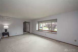 5512 Savina Ave, Englewood, OH 45415 - Photo 4