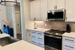 816 Brookwood Cir, Tipp City, OH 45371 - Photo 12