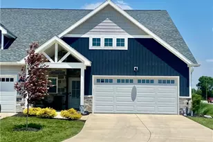816 Brookwood Cir, Tipp City, OH 45371 - Photo 1