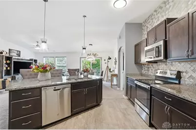 16 Waterlily Drive, Springboro, OH 45066 - Photo 6