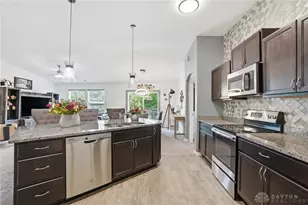 16 Waterlily Dr, Springboro, OH 45066 - Photo 6