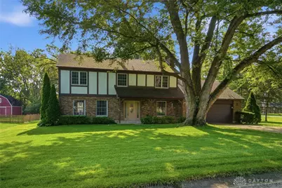 680 Carlsbrook Drive, Beavercreek, OH 45434 - Photo 2