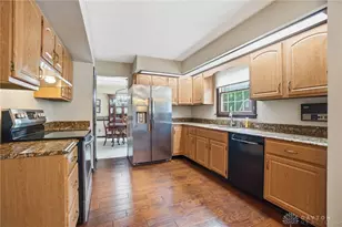 680 Carlsbrook Dr, Beavercreek, OH 45434 - Photo 28