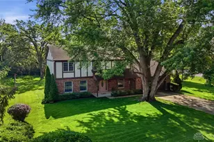 680 Carlsbrook Dr, Beavercreek, OH 45434 - Photo 14