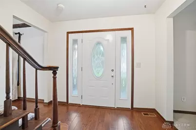 680 Carlsbrook Drive, Beavercreek, OH 45434 - Photo 4