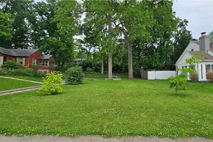 3409 Lindale Ave, Dayton, OH 45414 - Photo 2
