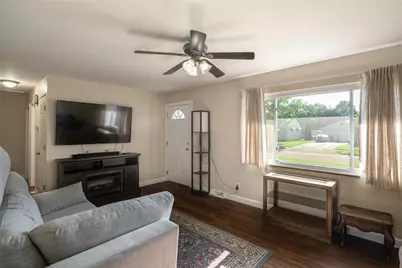 1581 Selkirk Road, Dayton, OH 45432 - Photo 2