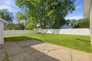 524 W Market St, Troy, OH 45373 - Photo 32