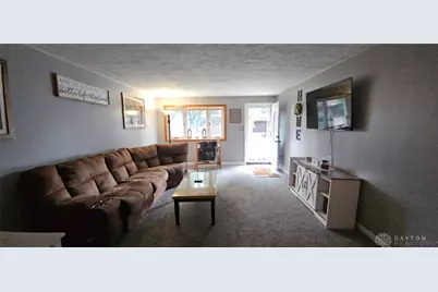 221 Mills Place, New Lebanon, OH 45345 - Photo 4