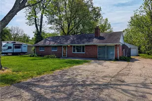 3899 Timberline Dr, Beavercreek, OH 45432 - Photo 2
