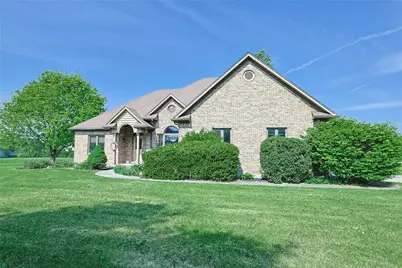 639 Deerhorn Trail, Bath Twp, OH 45387 - Photo 2