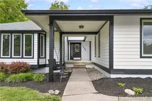 6535 Woodstone Ct, Liberty Township, OH 45044 - Photo 2