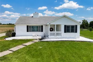 5086 Yankee Rd, Liberty Township, OH 45044 - Photo 2
