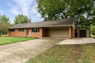 120 Windmere Dr, Troy, OH 45373 - Photo 1