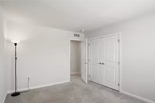320 Chevington, Tipp City, OH 45371 - Photo 30