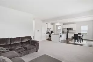 320 Chevington, Tipp City, OH 45371 - Photo 12