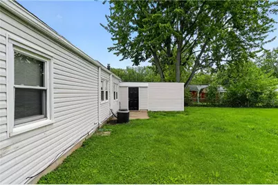 2217 S Hadley Road, Springfield, OH 45505 - Photo 6