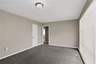 2217 S Hadley Rd, Springfield, OH 45505 - Photo 12