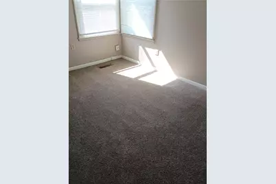 2217 S Hadley Road, Springfield, OH 45505 - Photo 4