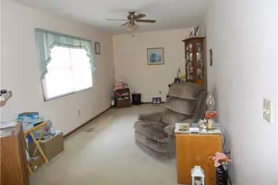 317 Seneca Dr, Pleasant Hill, OH 45359 - Photo 6
